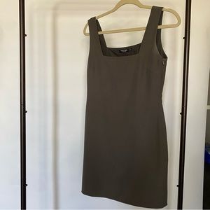 grey dress